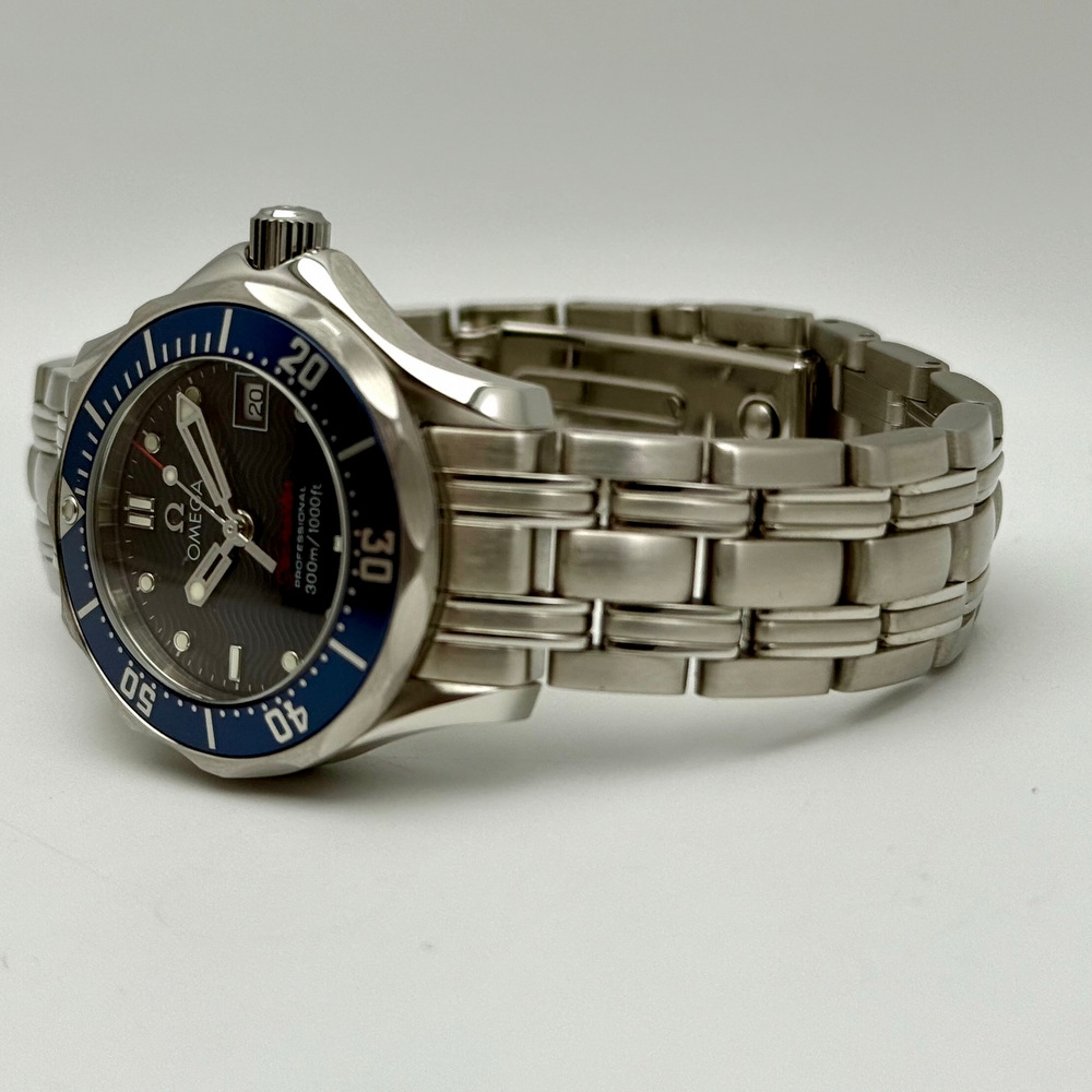 Omega Seamaster Professional 300M Lady 